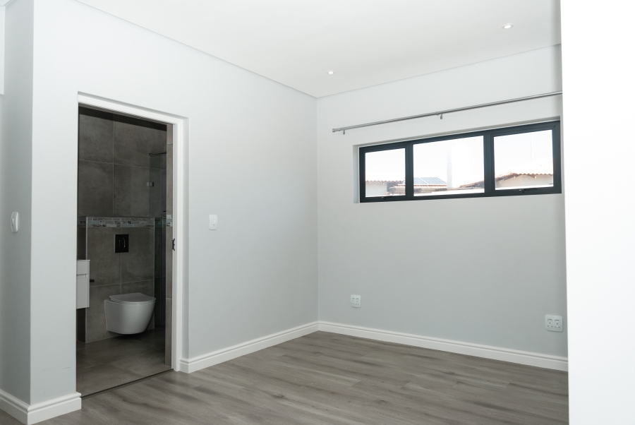 4 Bedroom Property for Sale in Langebaan Country Estate Western Cape